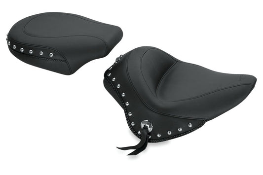 Mustang 11-13 Harley Blackline,12-17 Slim/Slim S Wide Stud Touring Passenger Seat w/Studs - Black