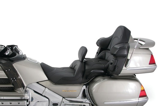 Mustang 01-17 Honda Gold Wing GL1800 Standard Touring 1PC Seat - Black