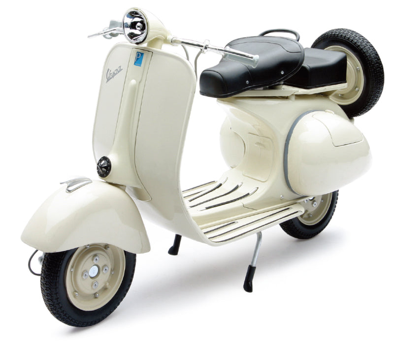 New Ray Toys Vespa 150VLIT/ Scale - 1:6