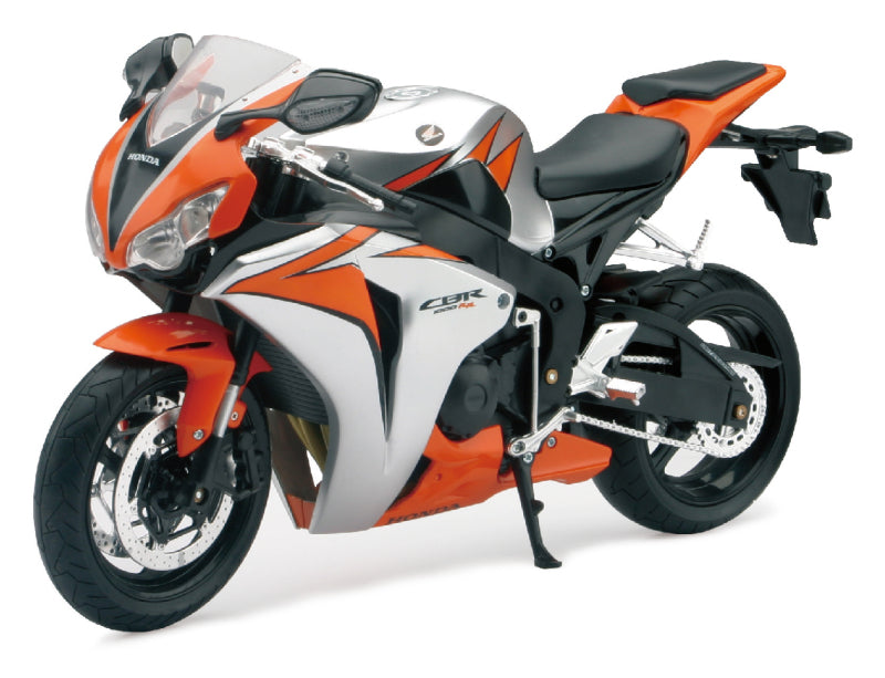 New Ray Toys Honda CBR1000RR Street Bike/ Scale - 1:6